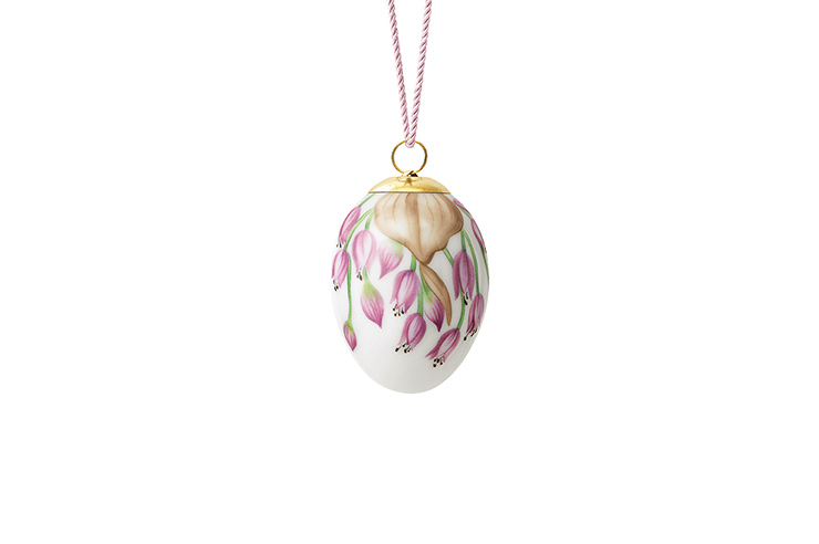 Easter Egg - Wild Chives Petals